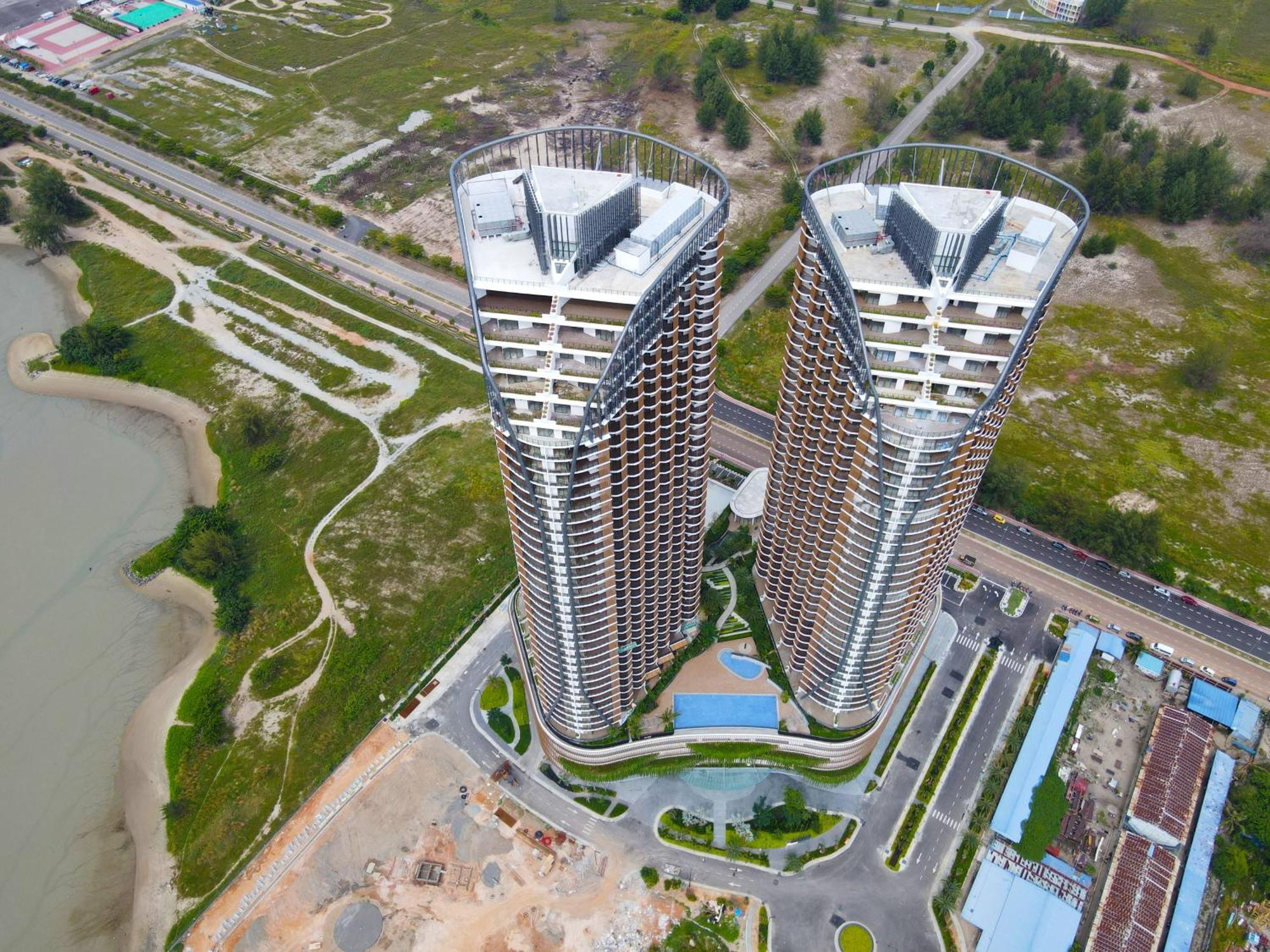 Birkin International Hotel Malacca Extérieur photo