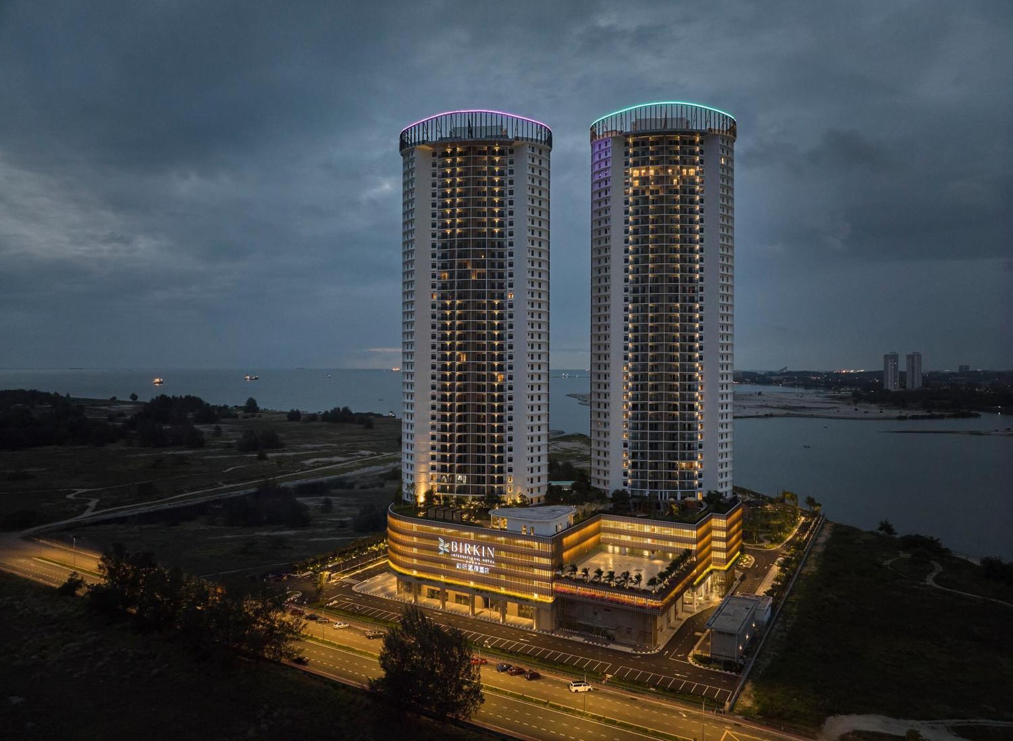Birkin International Hotel Malacca Extérieur photo