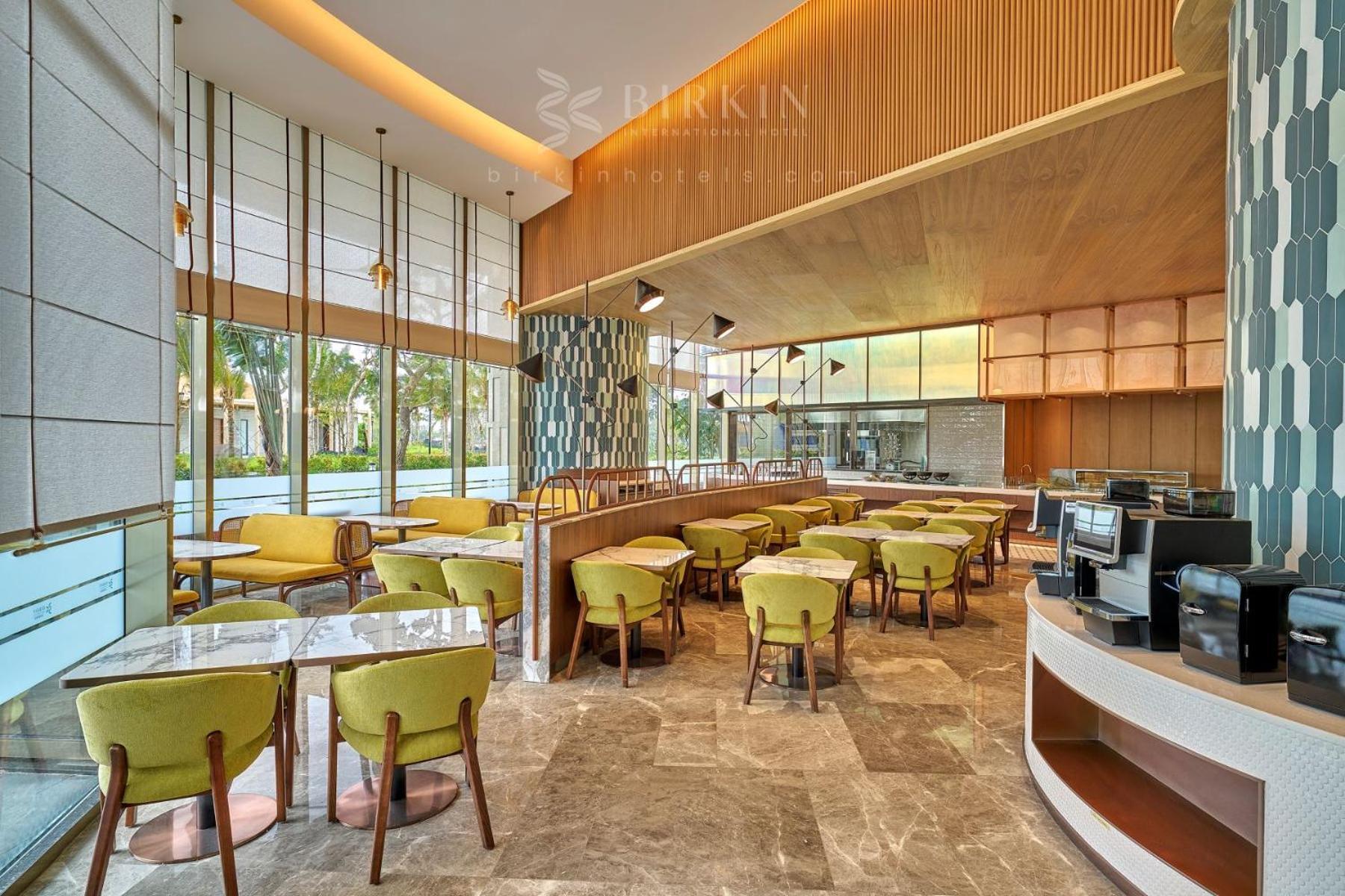 Birkin International Hotel Malacca Extérieur photo